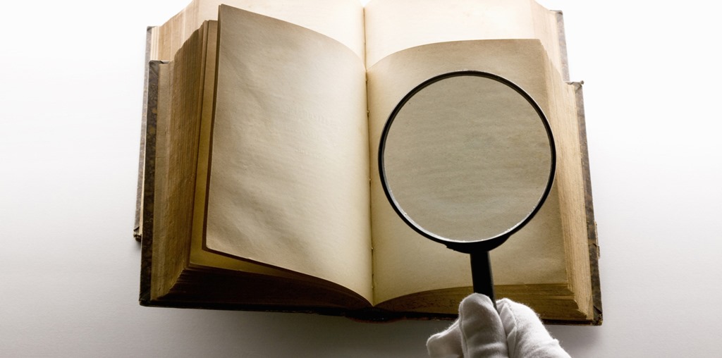 MAGNIFYING-GLASS-BOOK-facebook