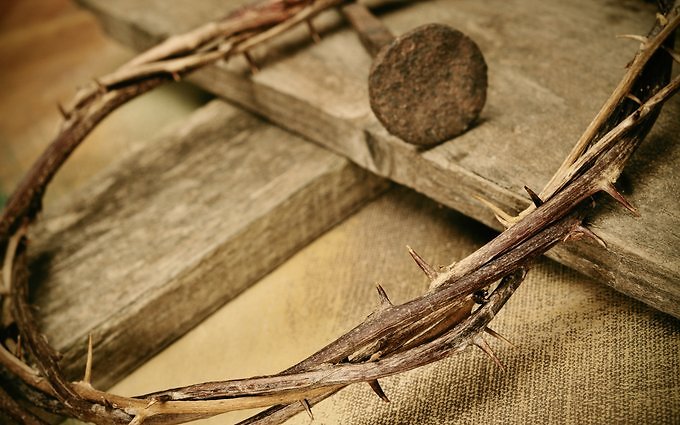 cross and crown of thorns